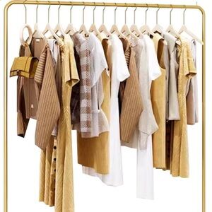 Meet your Posher, Amaiah